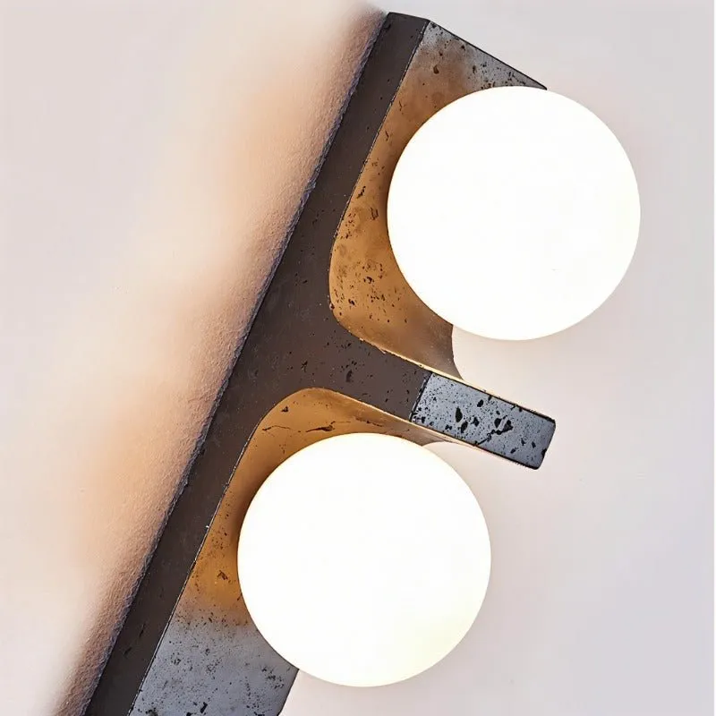 Aryil Wall Lamp