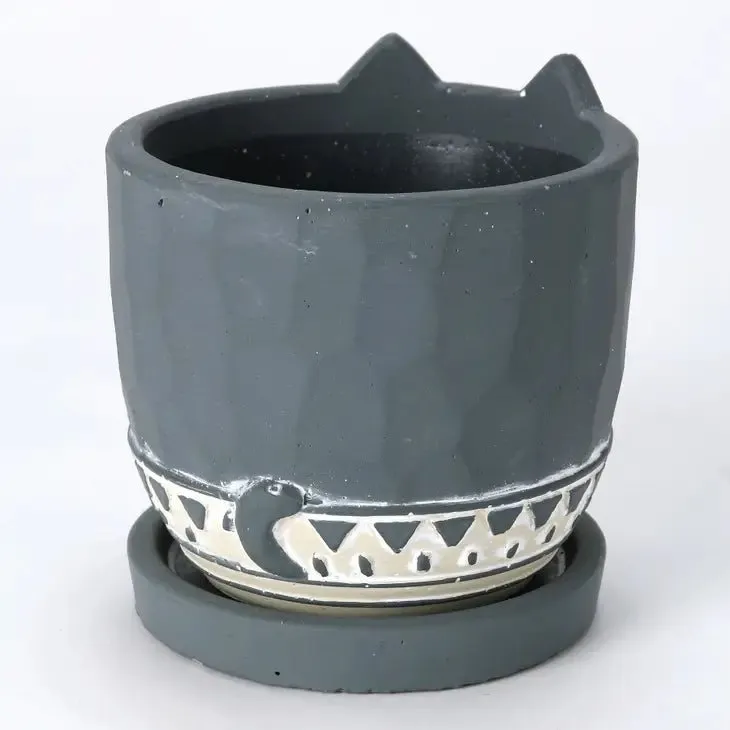 Black Cat Planter - Cement