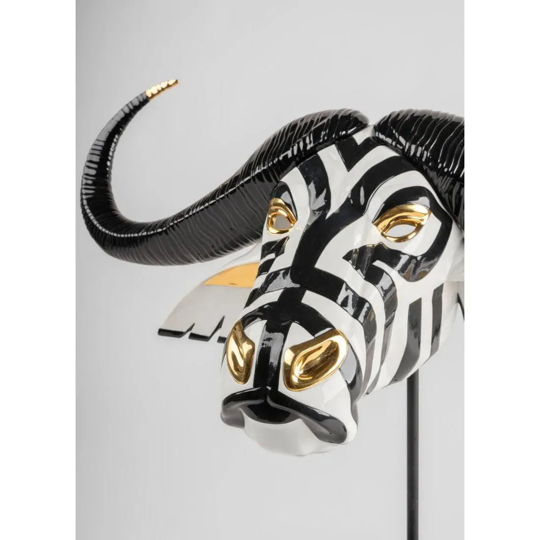 Buffalo Mask - Black And Gold (Lladro Special Order)