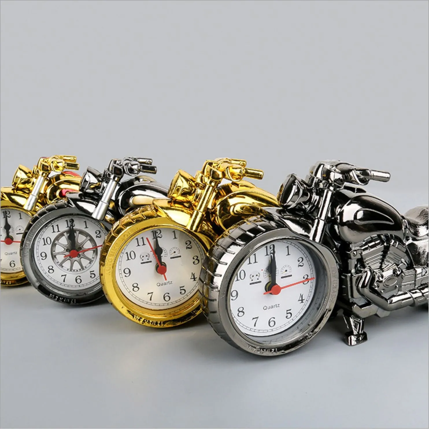Creative Retro Motorcycle Alarm Clock Children's Personality Model Alarm Clock Student Antair Nightstand Home Gift Little Alarm Clock