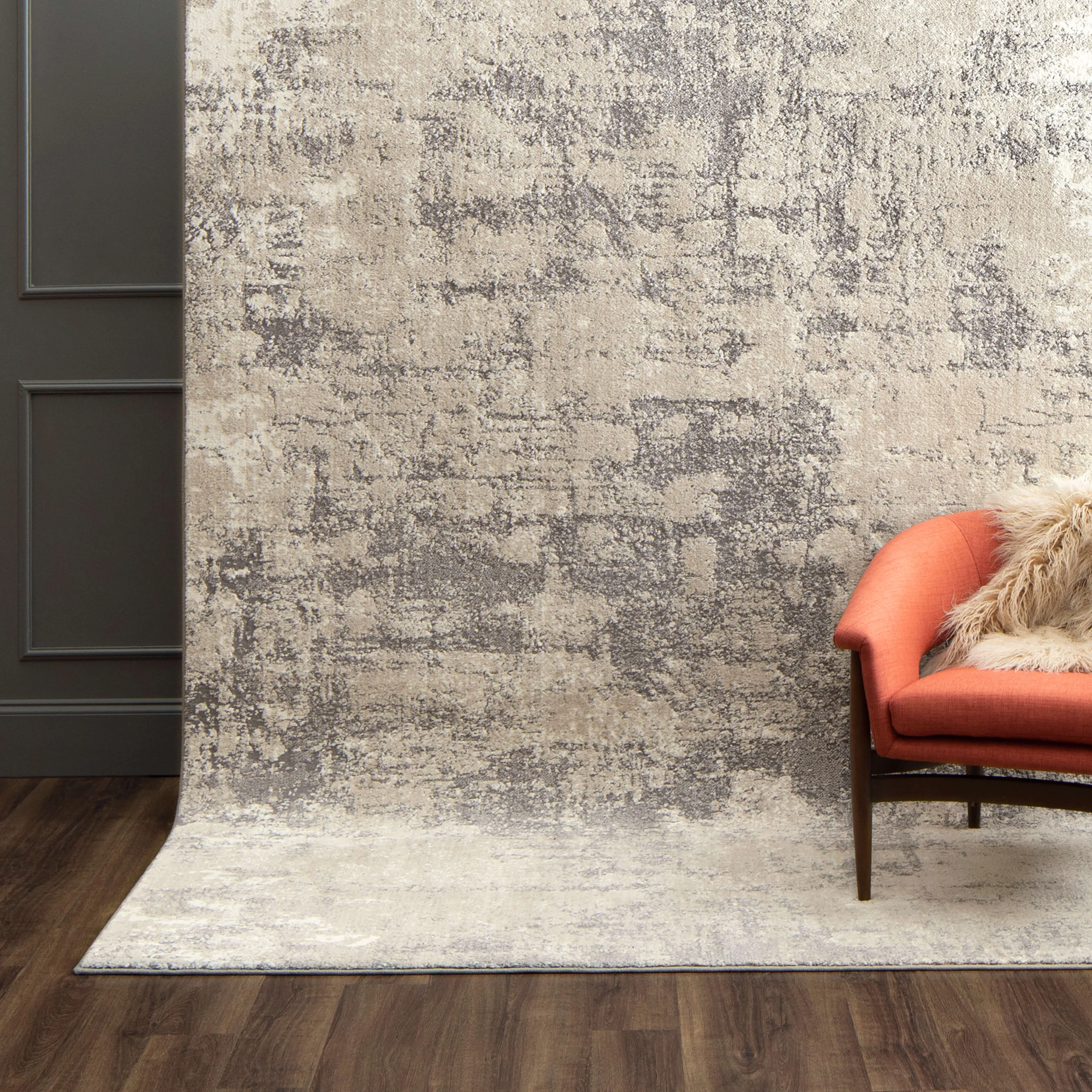 Epiphany Agusti Frost Grey
