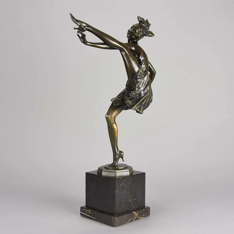 “High Kick” by Bruno Zach