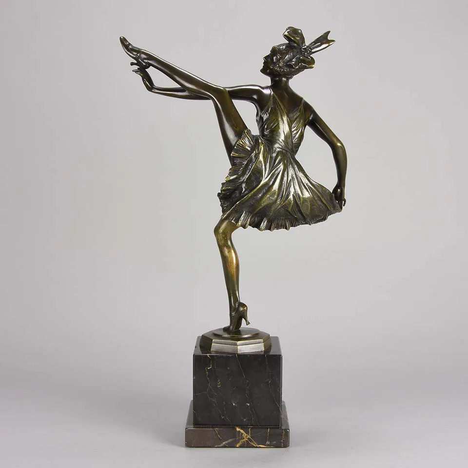 “High Kick” by Bruno Zach